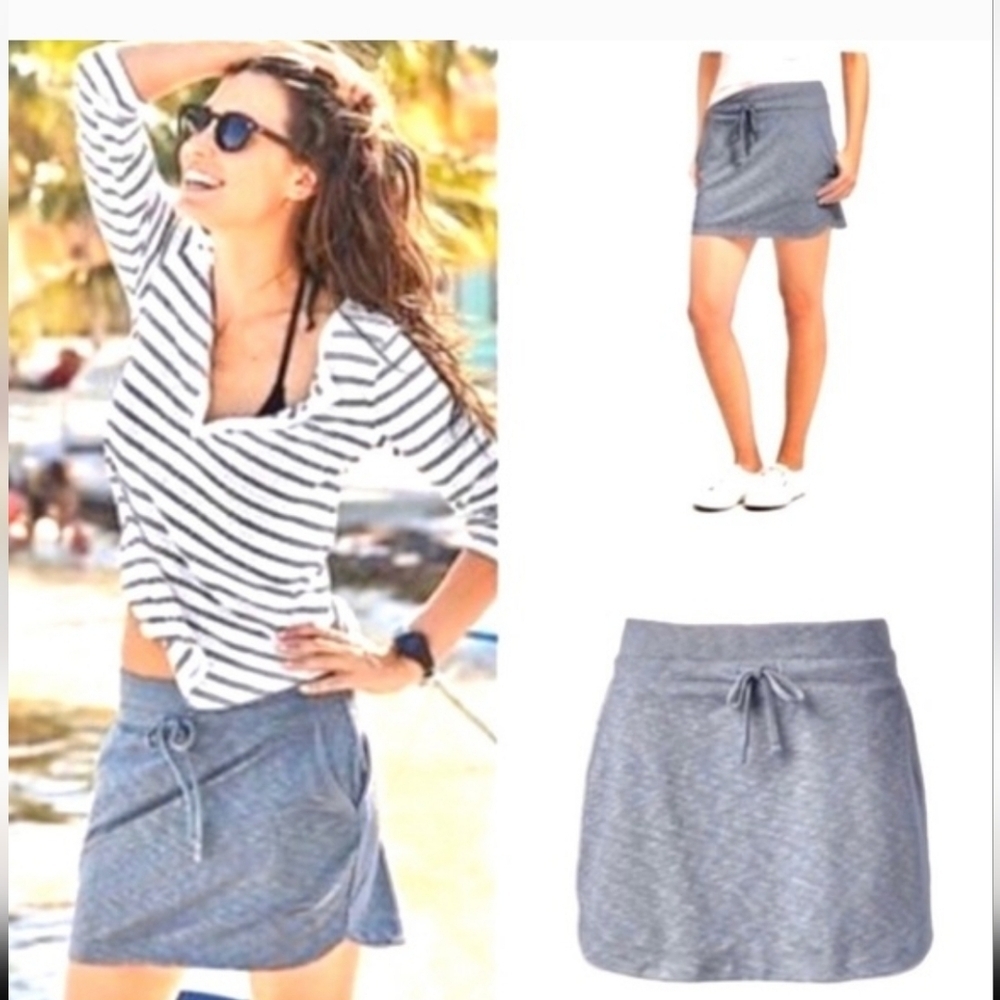 Athleta Techie Terry Skirt M Spring Sporty Beach Pool Comfy Athleisure Pockets - Picture 3 of 15